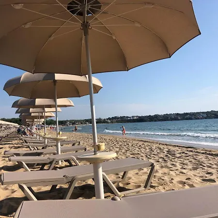 2br, тристаен In Complex Life Apartment Sozopol